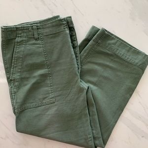 GAP CROPPED WIDE LEG PANTS.   Army green SZ 16.